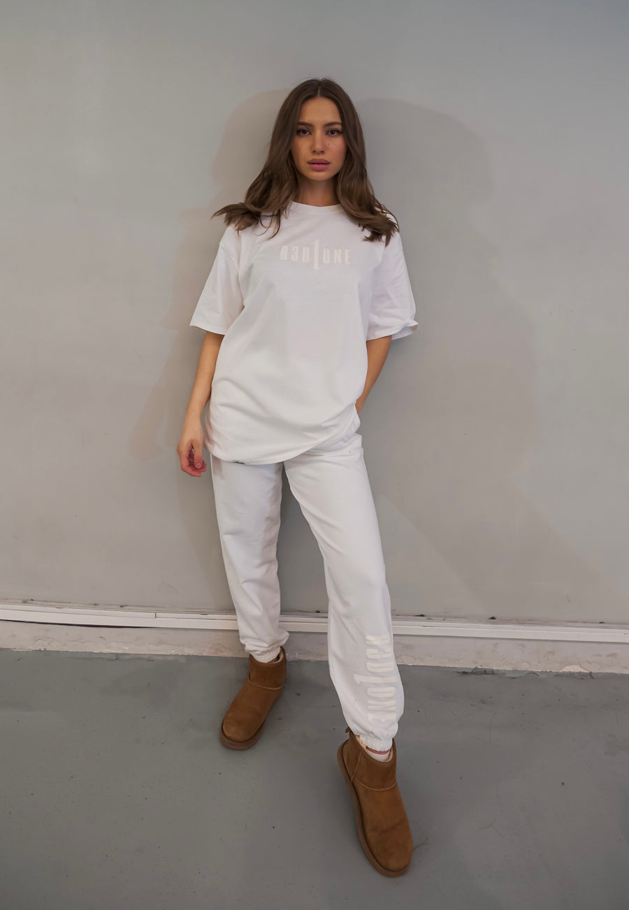 BASIC T-SHIRT WHITE