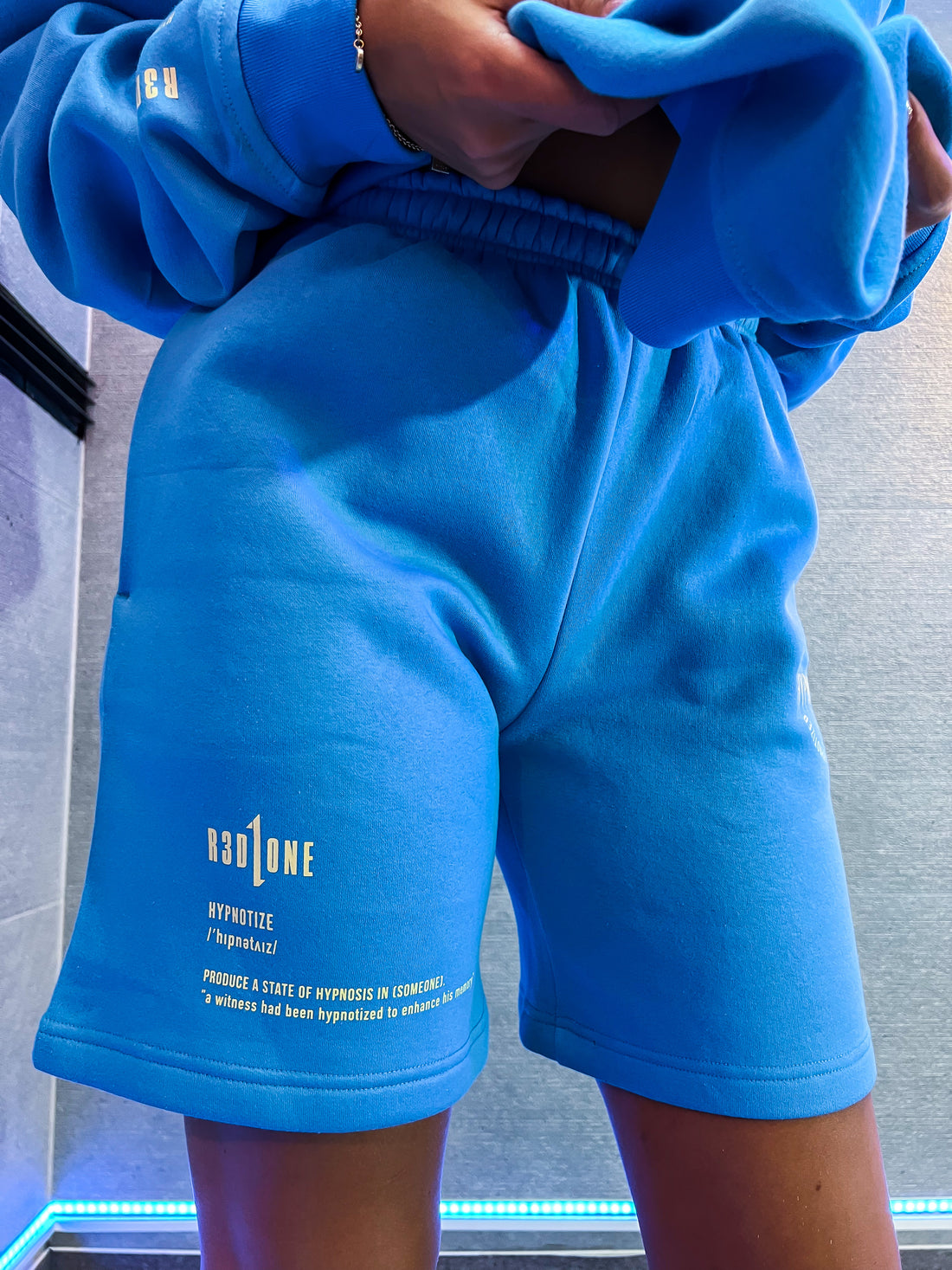 HYPNOTIZED LONG SHORT UNISEX BLUE